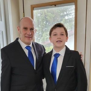 Meet your Posher, Santino